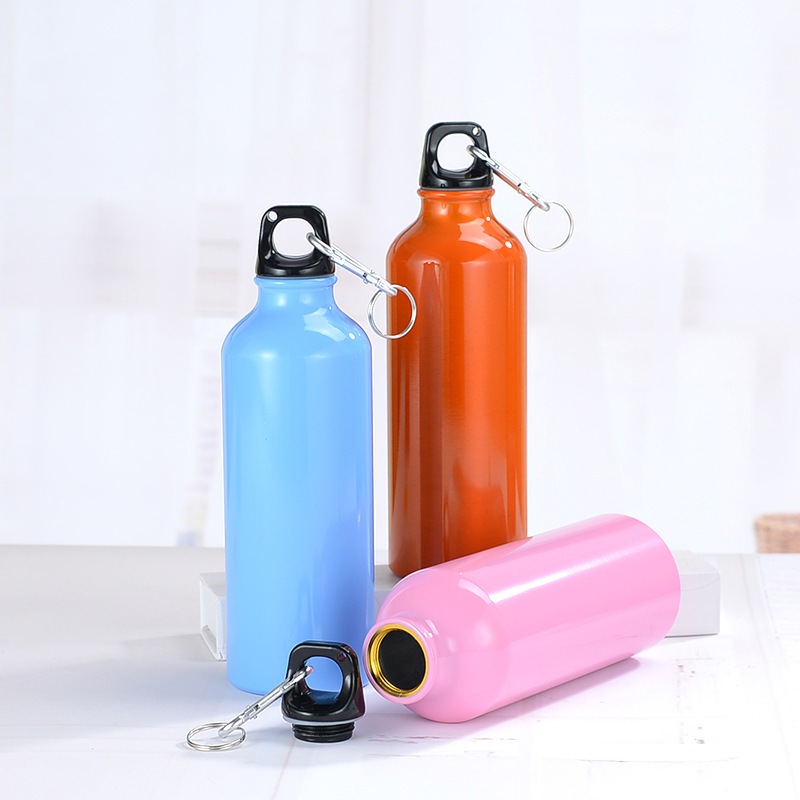 500ML ワンピース A-Z イニシャル入り スポーツウォ - Yoga Fitness Zone のレビューと価格